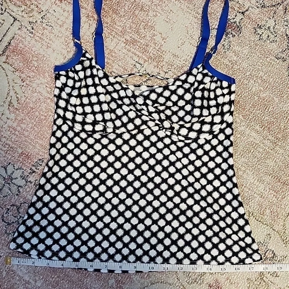 Swim Systems black white